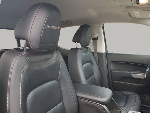Used 2019 Chevrolet Colorado ZR2 image 15