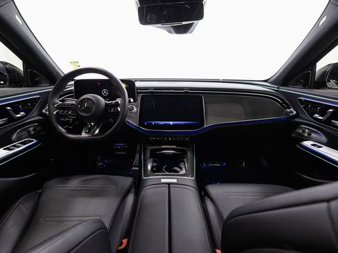 Used 2025 Mercedes-Benz E 53 AMG e 4MATIC Sedan image 26