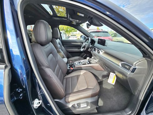 Certified 2025 MAZDA CX-5 Signature image 7