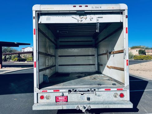 Used 2007 Ford E-450 and Econoline 450 image 5