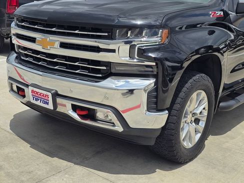 Used 2021 Chevrolet Silverado 1500 LTZ AWD/4WD image 8