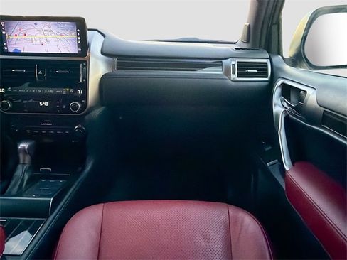Used 2022 Lexus GX 460 Luxury image 18
