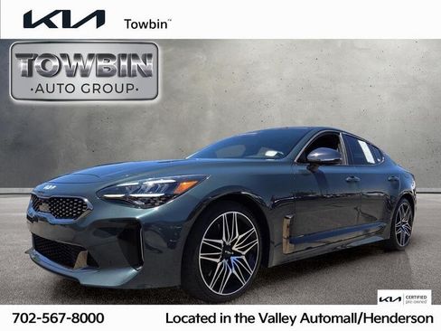 Certified 2022 Kia Stinger GT1 RWD image 1