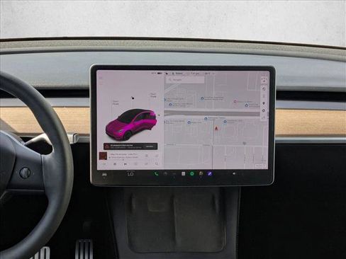 Used 2022 Tesla Model Y Performance image 13