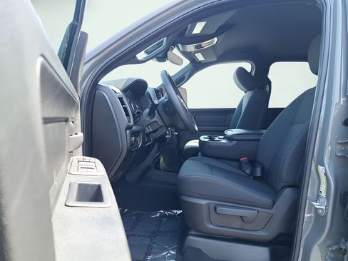 New 2026 RAM 2500 Tradesman AWD/4WD image 10