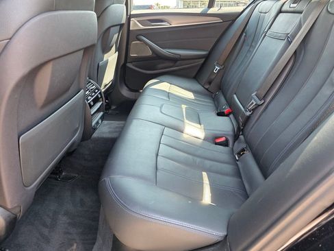 Used 2019 BMW 540i xDrive w/ M Sport Package image 17