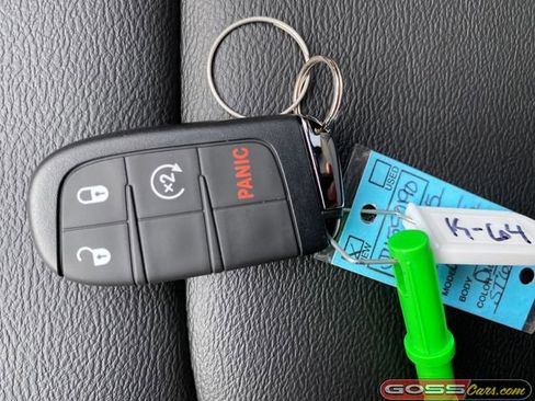 New 2025 Jeep Compass Limited w/ Sun & Sound Group image 30