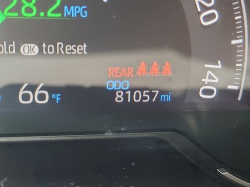 Certified 2024 Toyota RAV4 LE AWD/4WD image 23