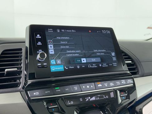 New 2026 Honda Odyssey Touring image 23