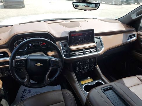 Certified 2021 Chevrolet Suburban High Country AWD/4WD image 29