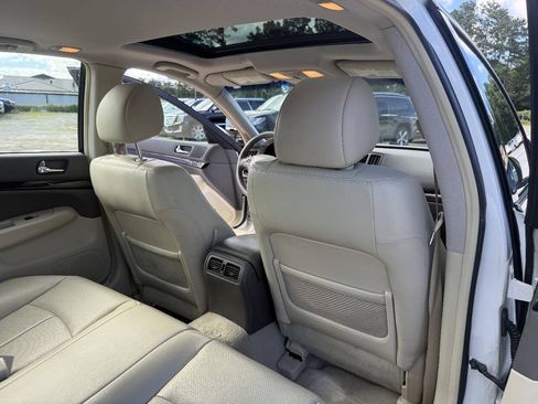 Used 2010 INFINITI G37 x Sedan w/ Premium Pkg AWD/4WD image 26