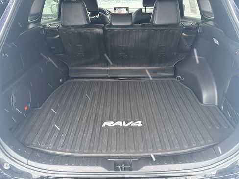 Used 2021 Toyota RAV4 XSE image 44