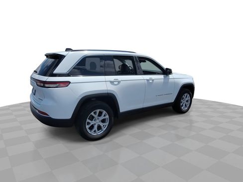 Used 2023 Jeep Grand Cherokee Limited AWD/4WD image 8