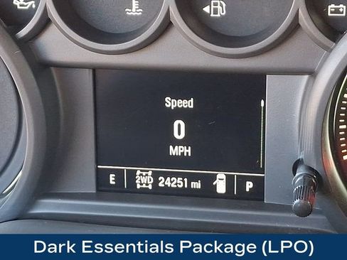 Used 2022 Chevrolet Silverado 1500 Custom Trail Boss w/ LPO, Dark Essentials Package image 4