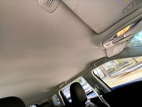 Used 2020 Jeep Compass Latitude image 24