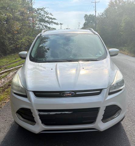 Used 2014 Ford Escape Titanium AWD/4WD image 2