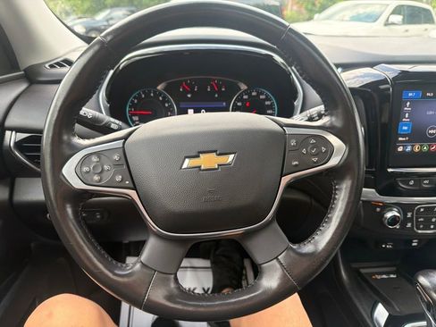 Used 2021 Chevrolet Traverse High Country w/ LPO, Floor Liner Package AWD/4WD image 27