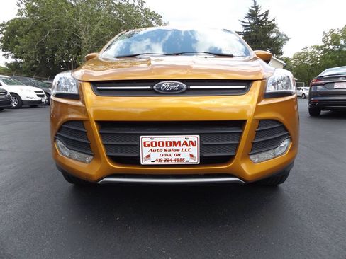 Used 2016 Ford Escape SE AWD/4WD image 3