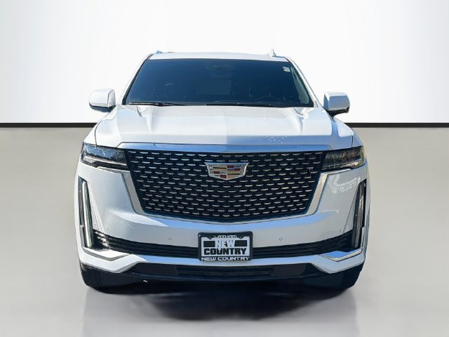 Used 2023 Cadillac Escalade Premium Luxury AWD/4WD image 2