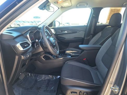 Used 2022 Chevrolet TrailBlazer LT image 10