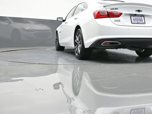 Used 2024 Chevrolet Malibu RS image 39