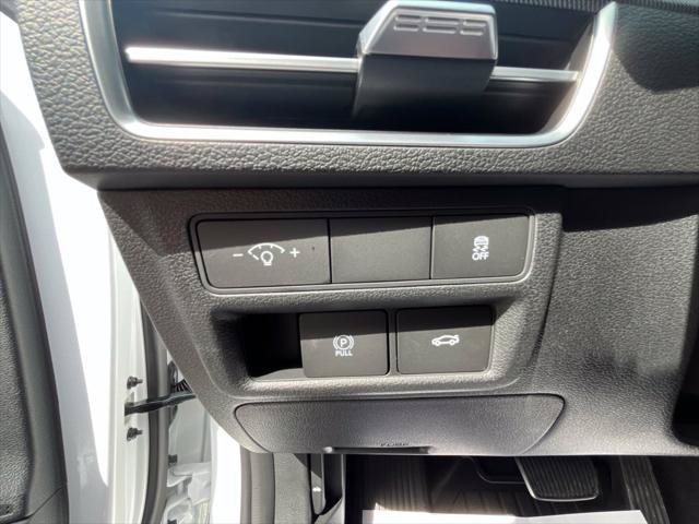 New 2026 Hyundai Sonata SEL FWD image 14