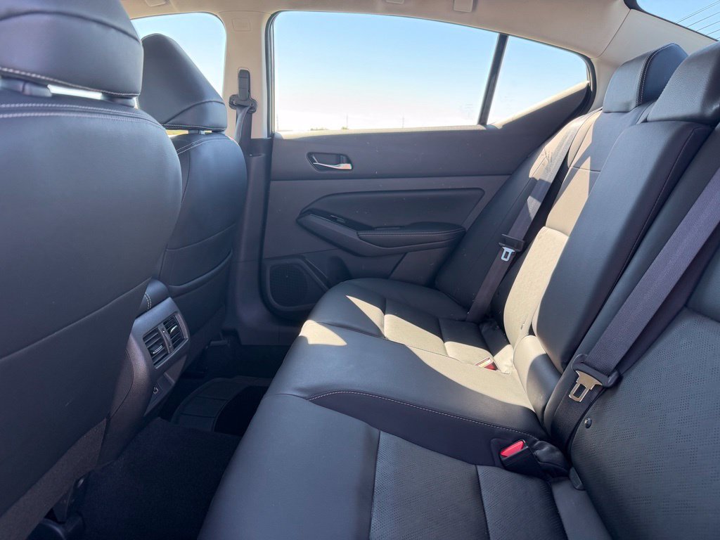 Certified 2024 Nissan Altima 2.5 SL FWD image 11