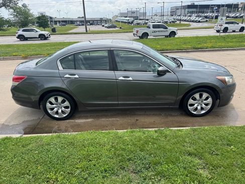 Used 2009 Honda Accord EX image 6