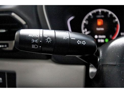 Used 2023 Honda Pilot Touring image 18