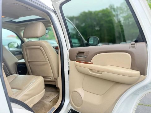 Used 2013 Chevrolet Tahoe LTZ AWD/4WD image 26