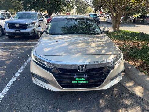 Used 2018 Honda Accord LX image 2
