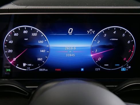 Used 2024 Mercedes-Benz GLS 450 4MATIC image 21