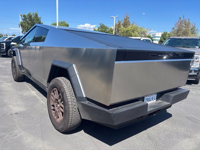 Used 2026 Tesla Cybertruck Cyberbeast AWD/4WD image 3
