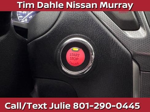 Used 2020 Nissan Pathfinder SL AWD/4WD image 22