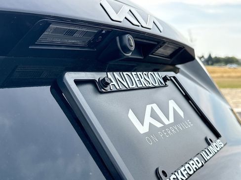 New 2025 Kia Niro LX image 12