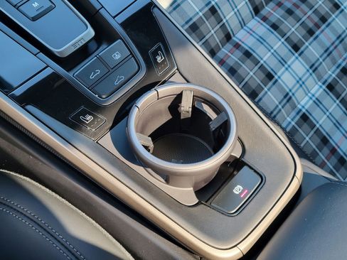 Used 2025 Porsche 911 Turbo S image 23