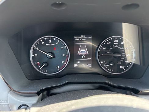 Used 2024 Subaru Legacy Premium AWD/4WD image 12