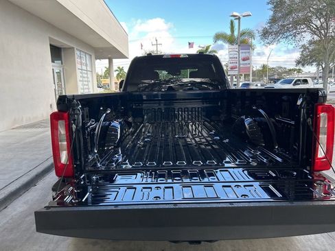 Used 2024 Ford F350 XLT image 34