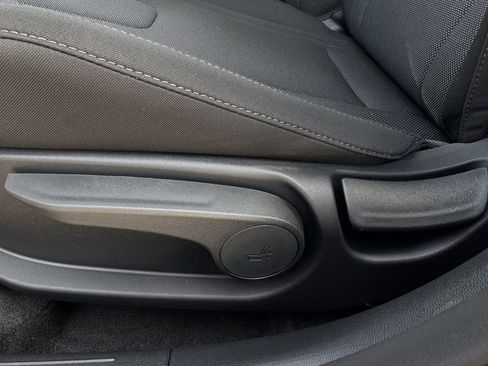 New 2026 Hyundai Elantra SE image 21