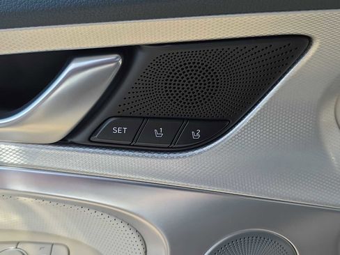 New 2026 Genesis G70 2.5T Prestige image 20