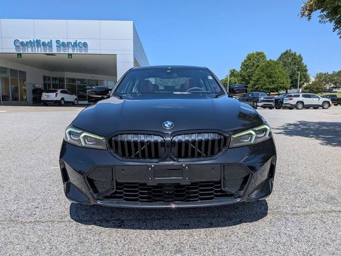 Used 2025 BMW 330i Sedan w/ M Sport Package RWD image 3