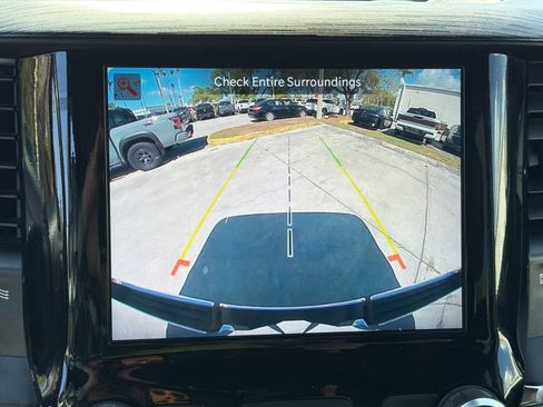 Used 2024 RAM 1500 Laramie image 29