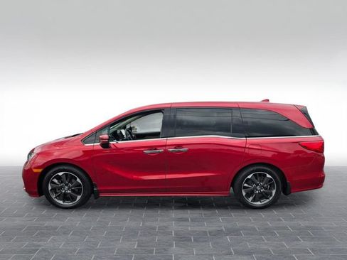 Used 2022 Honda Odyssey Elite image 4