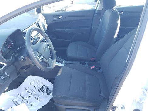 Used 2022 Hyundai Accent SE image 10