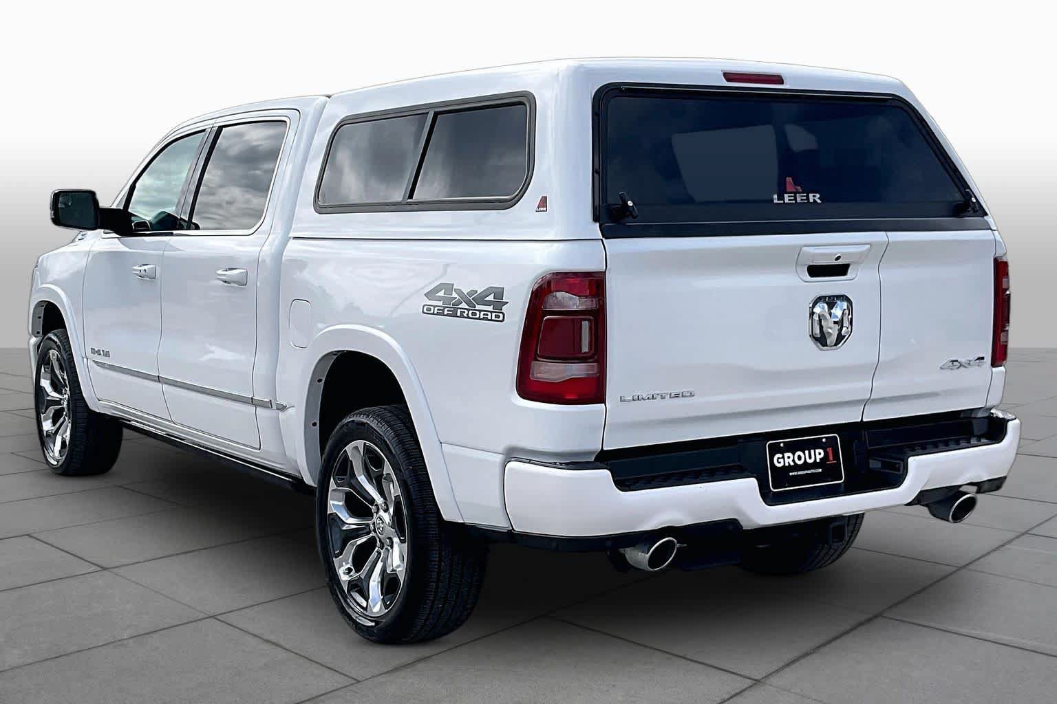 Used 2023 RAM 1500 Limited AWD/4WD image 11