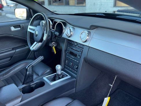 Used 2007 Ford Mustang GT image 17