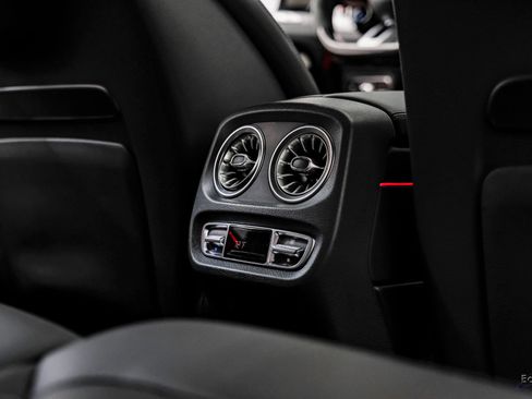 Used 2025 Mercedes-Benz G 63 AMG 4MATIC image 87