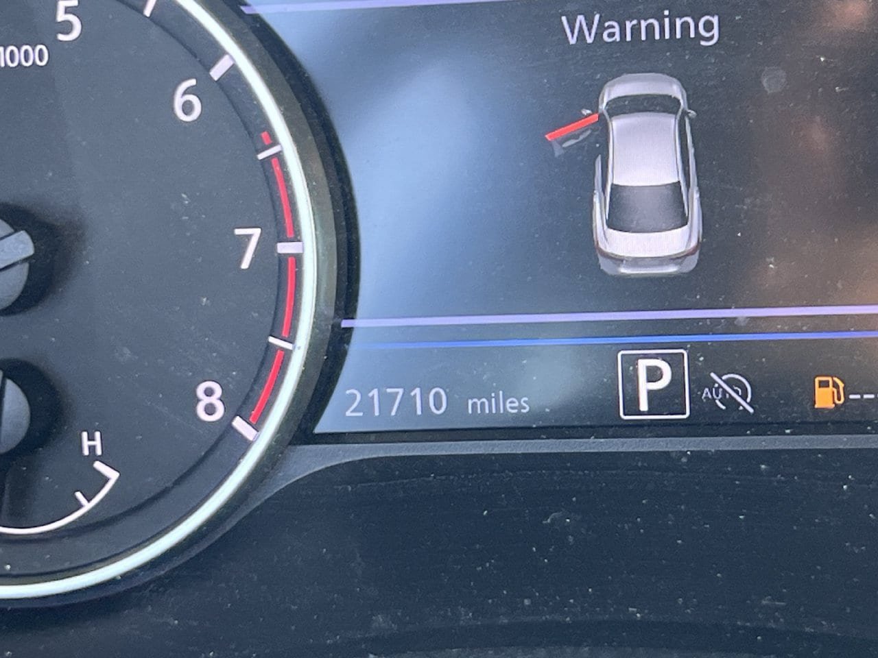 Used 2024 Nissan Sentra SV FWD image 7