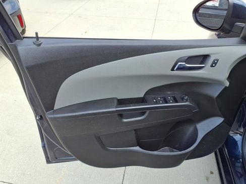 Used 2015 Chevrolet Sonic LT image 19
