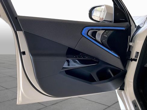 New 2026 BMW X3 xDrive30i AWD/4WD image 10